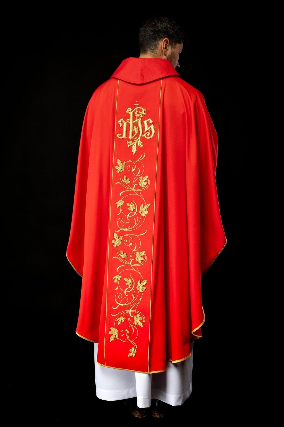 Red chasuble back view with full floral gold orphrey and stand-up collar