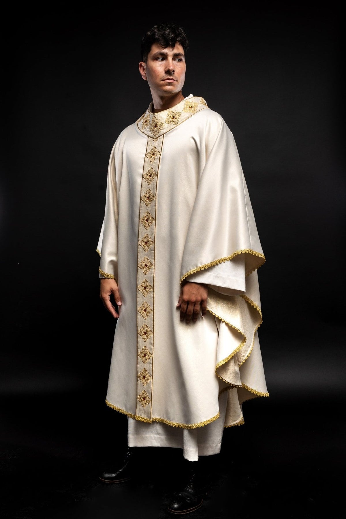 Ecru chasuble front view with embroidered orphrey and gold-trimmed edges