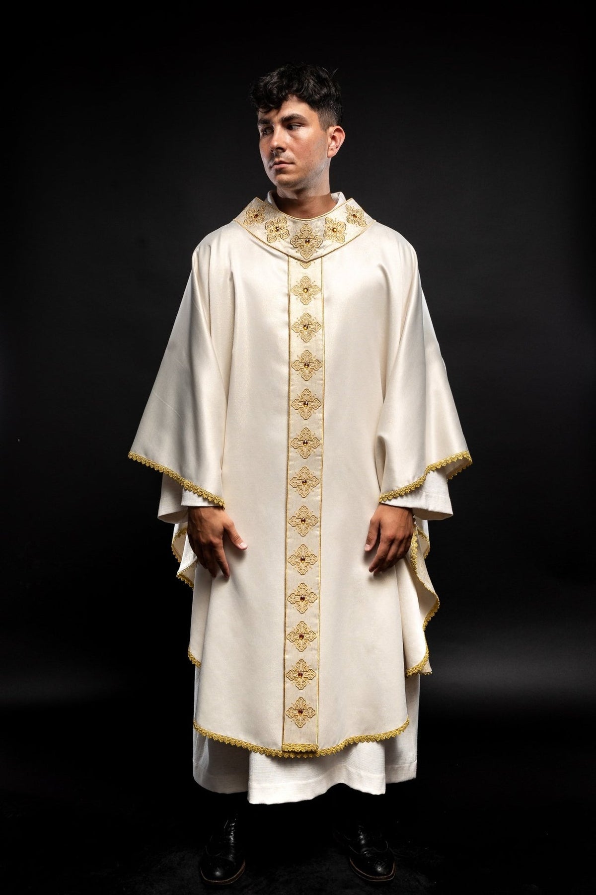 Ecru chasuble front view showing full embroidered orphrey and stone-adorned collar