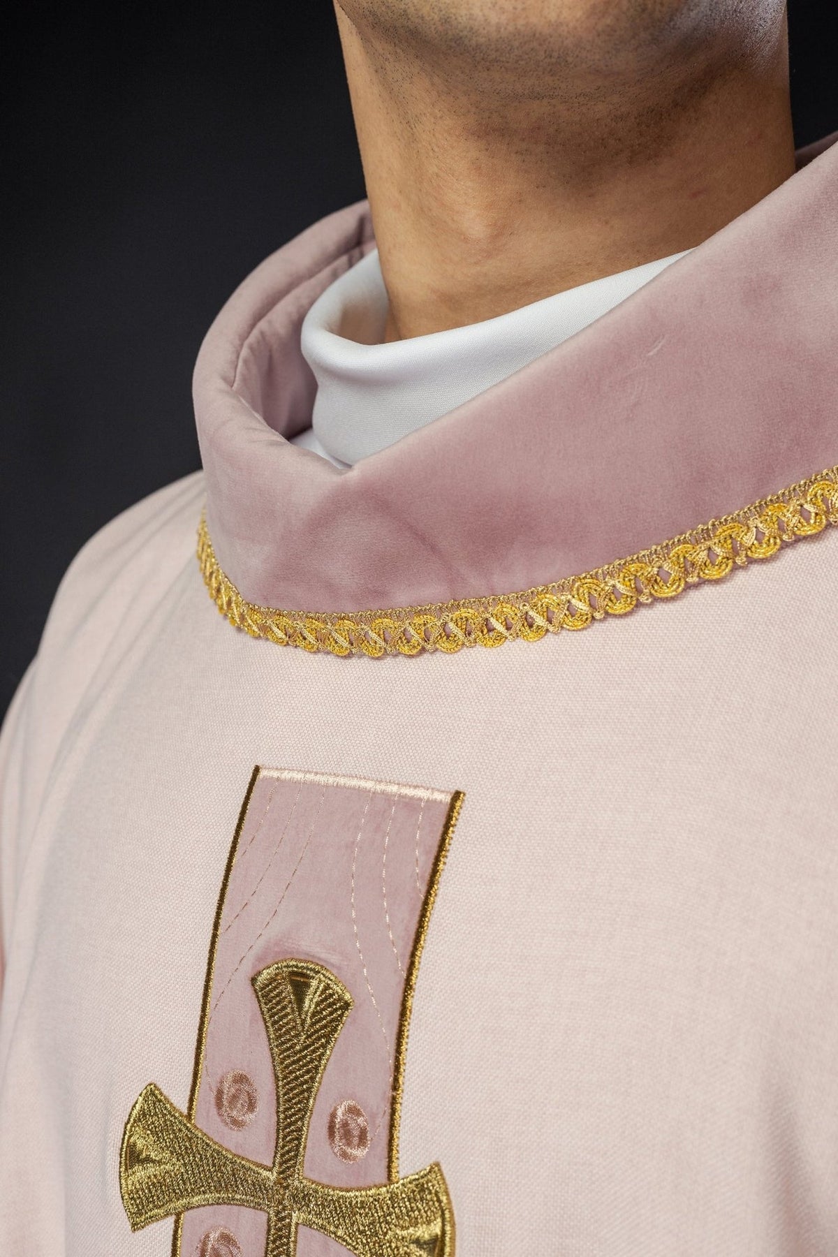 Rose chasuble collar close-up with gold trim