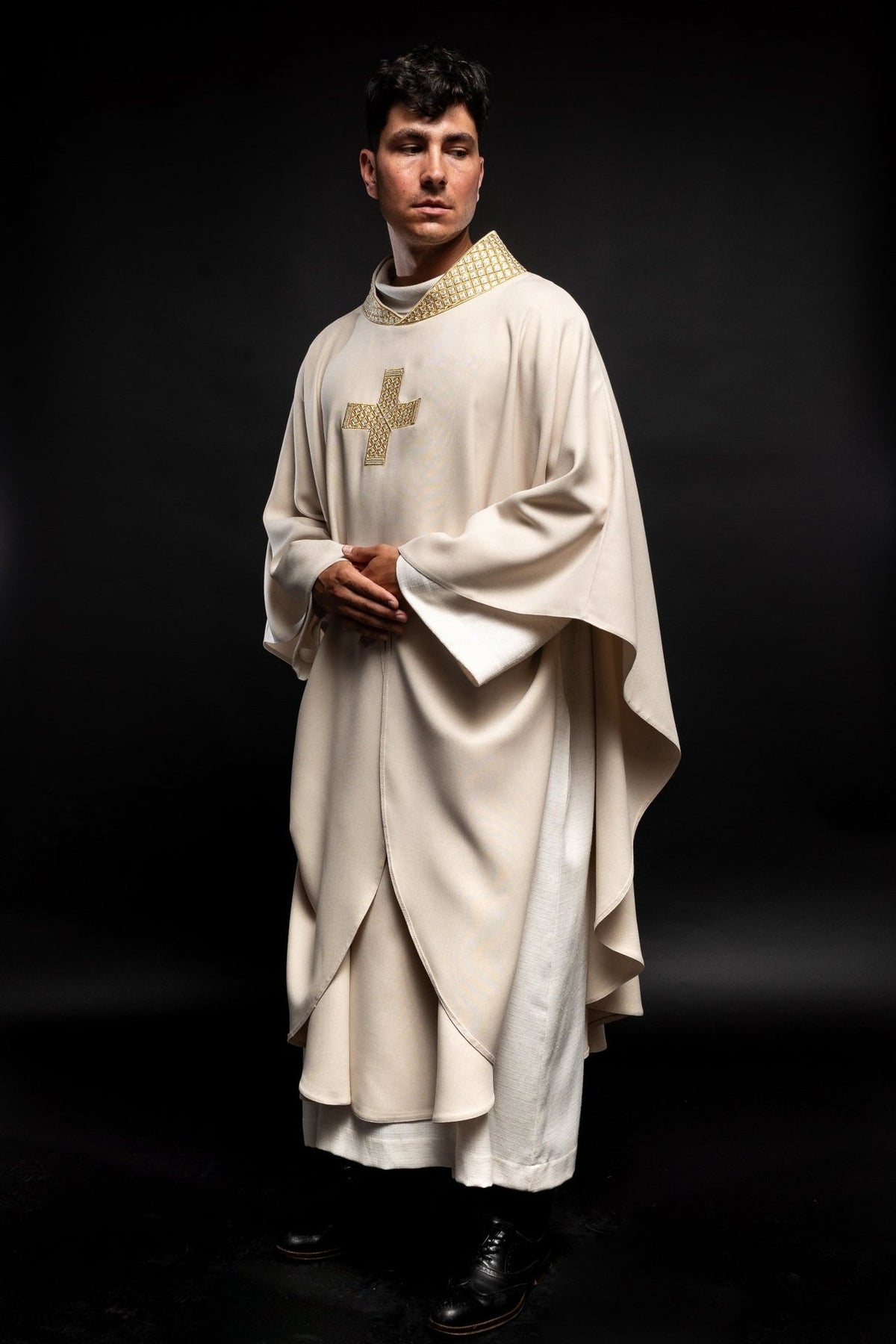 Ecru chasuble three-quarter front view with gold embroidery
