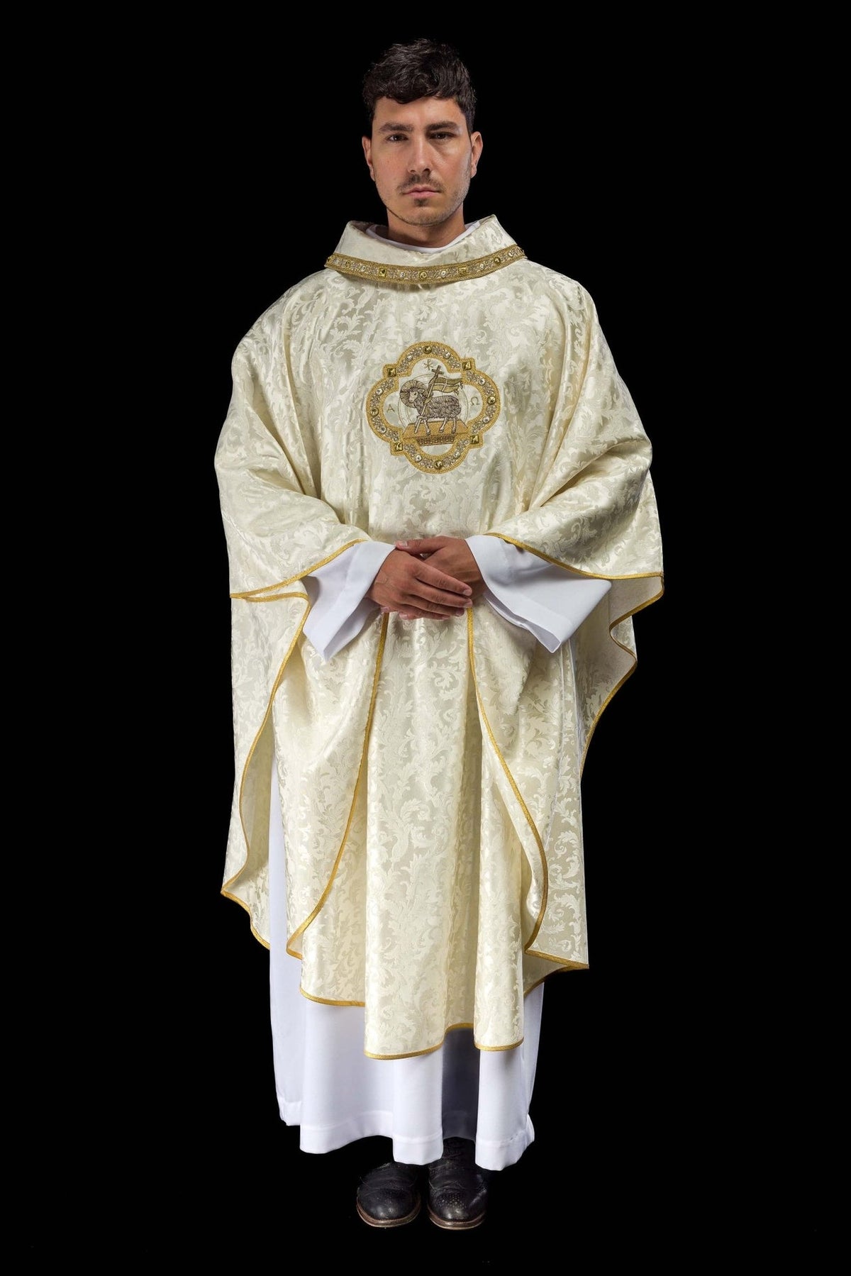 Ecru chasuble front view with Paschal Lamb embroidery and gold trim