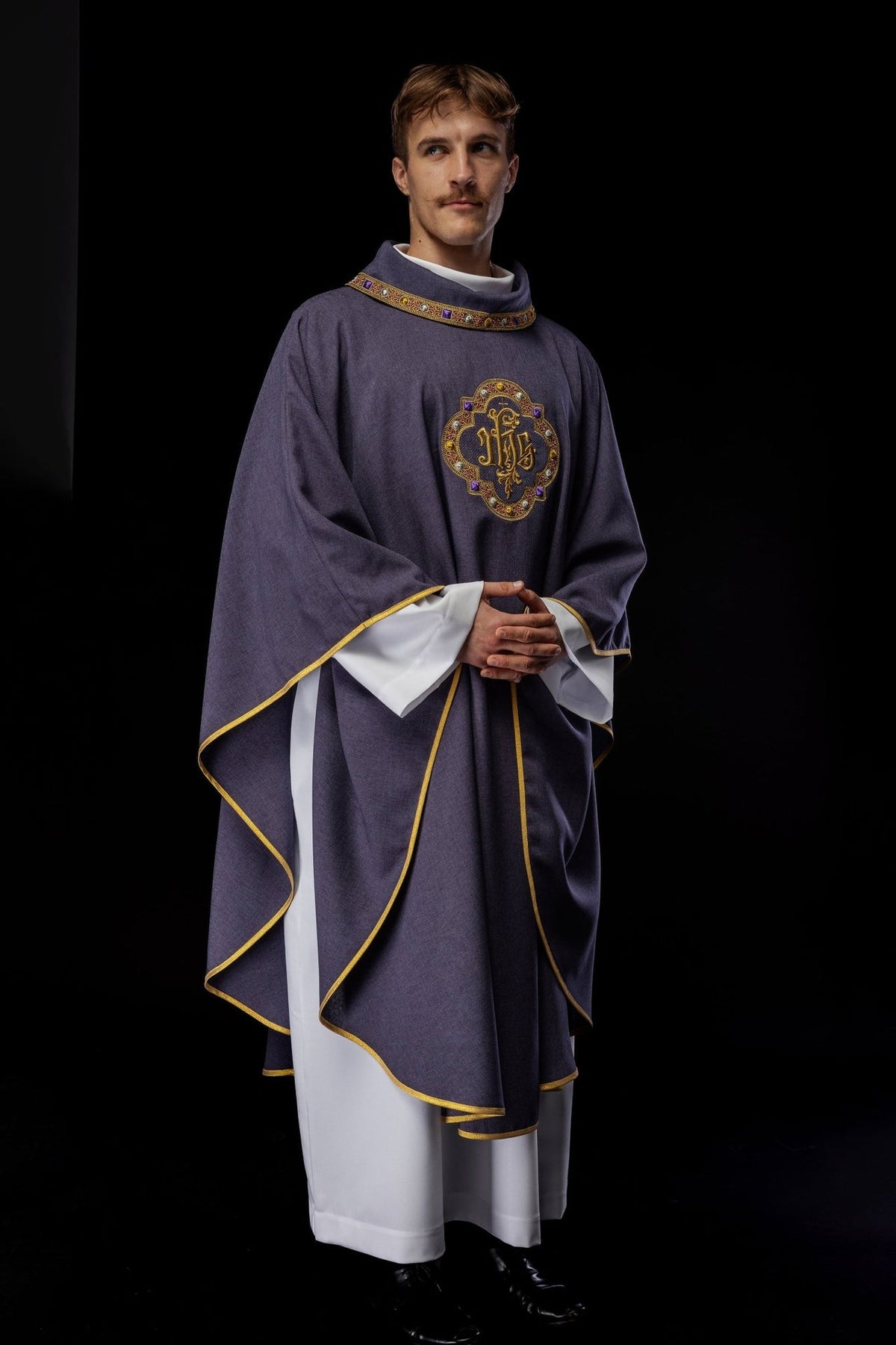 Purple chasuble full back view with gold edge trim